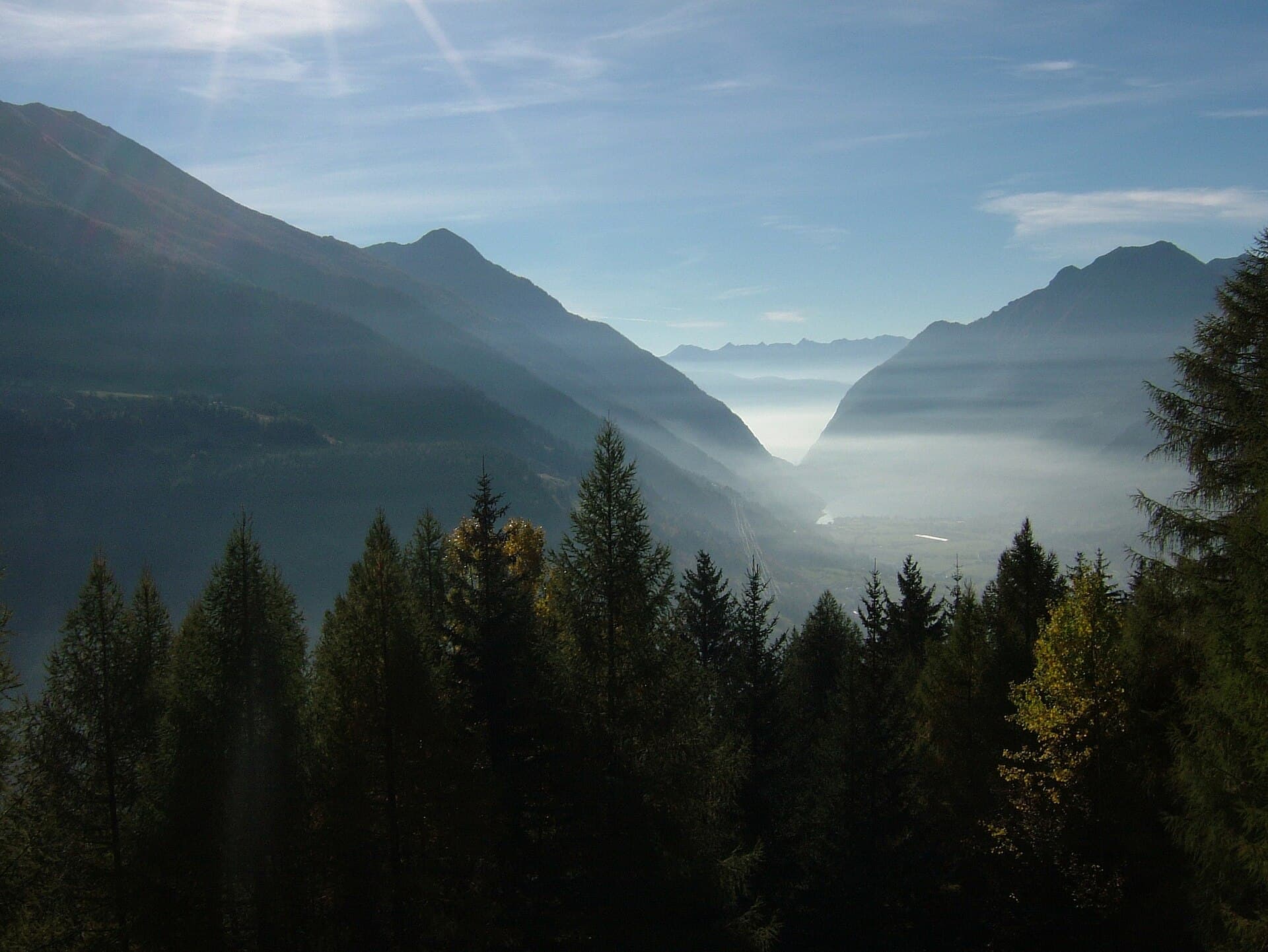 Switzerland landscape: 2007 10 Berninabahn 041540